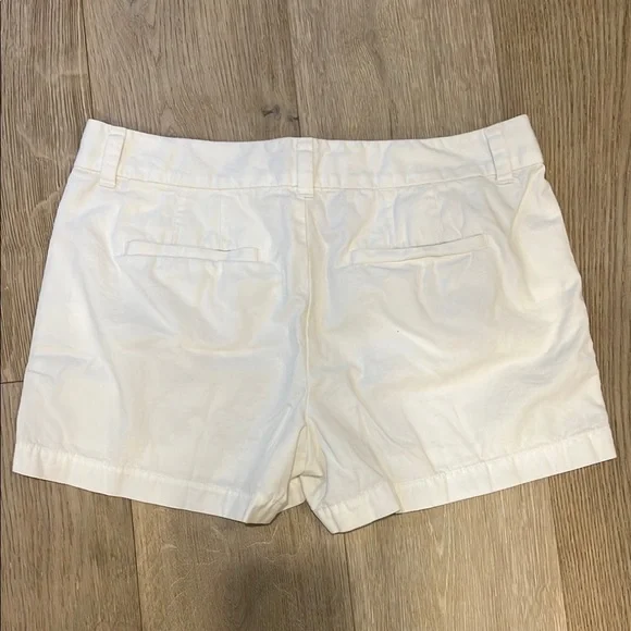 Loft cotton Women's White Shorts. Size 8 - Picture 3 of 6